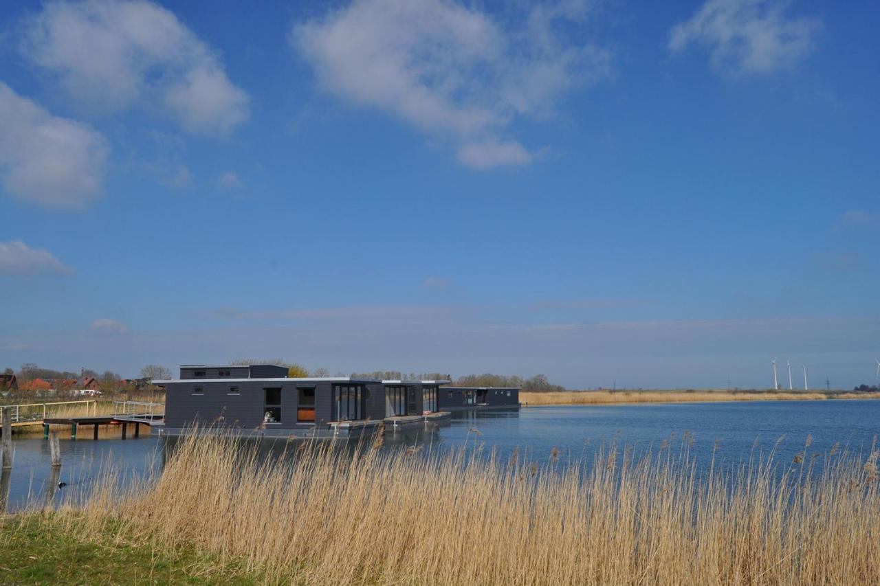 Hausboot Der Frieslaender Im Wangermeer Schillig Exterior photo