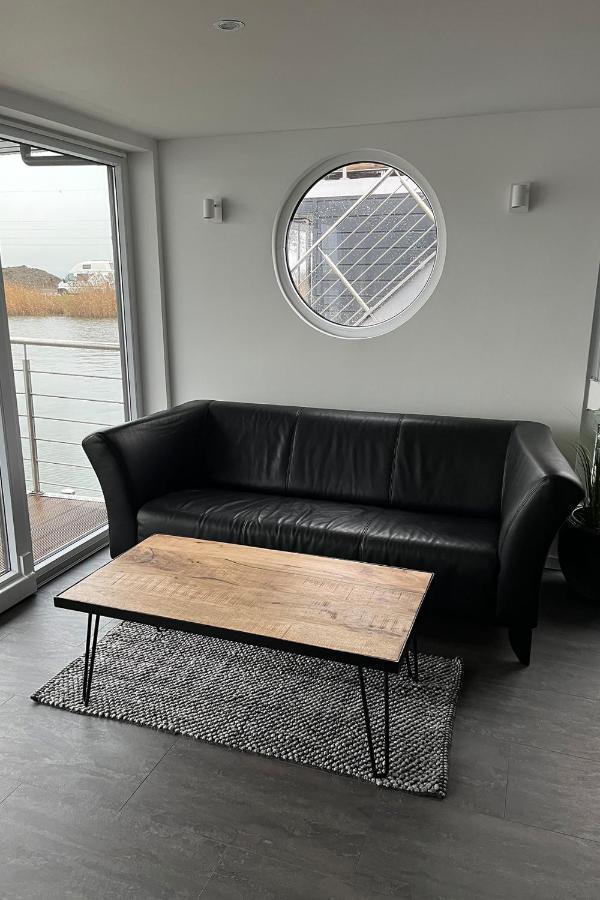 Hausboot Der Frieslaender Im Wangermeer Schillig Exterior photo